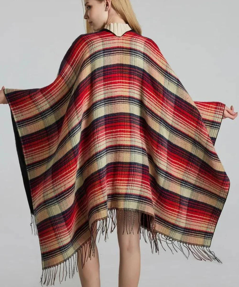 Poncho grande taille femme à carreaux rouges et beiges avec franges, style automne hiver