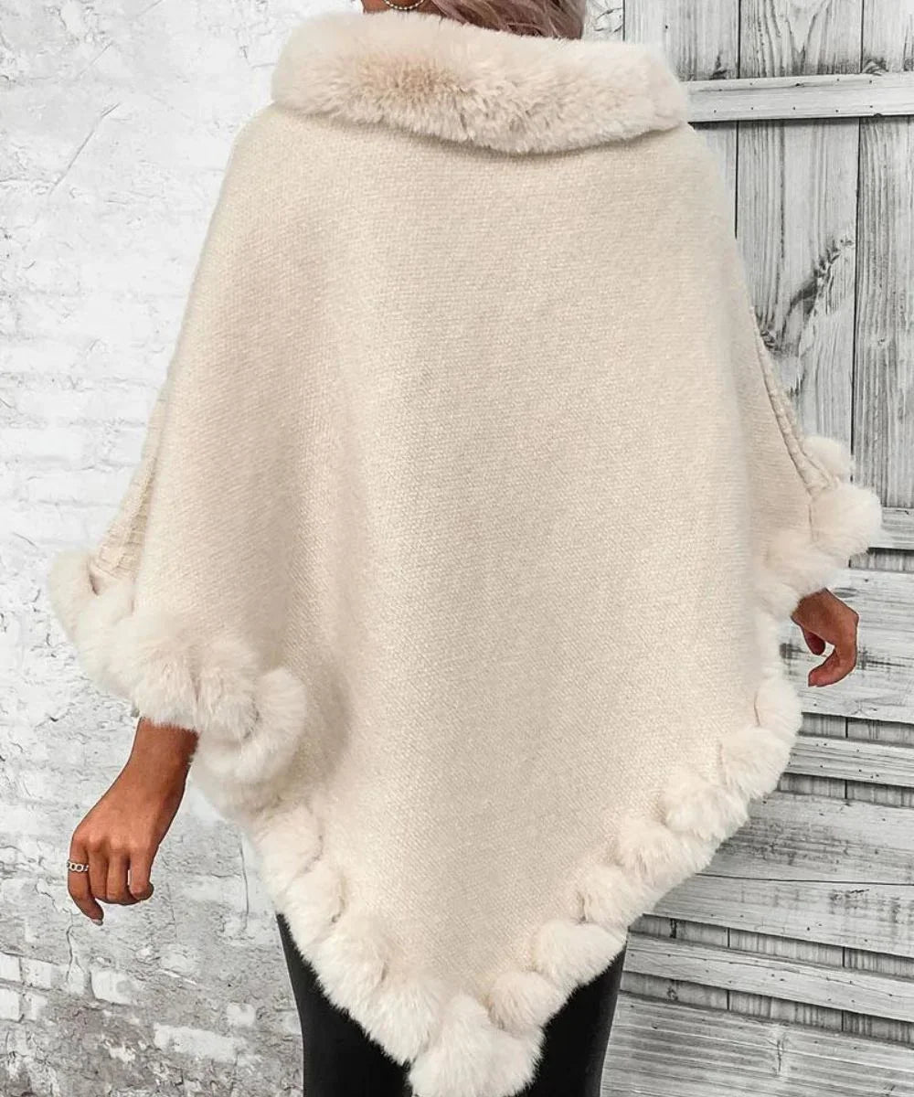 Poncho long polaire femme beige à col et bordure en fausse fourrure, vu de dos