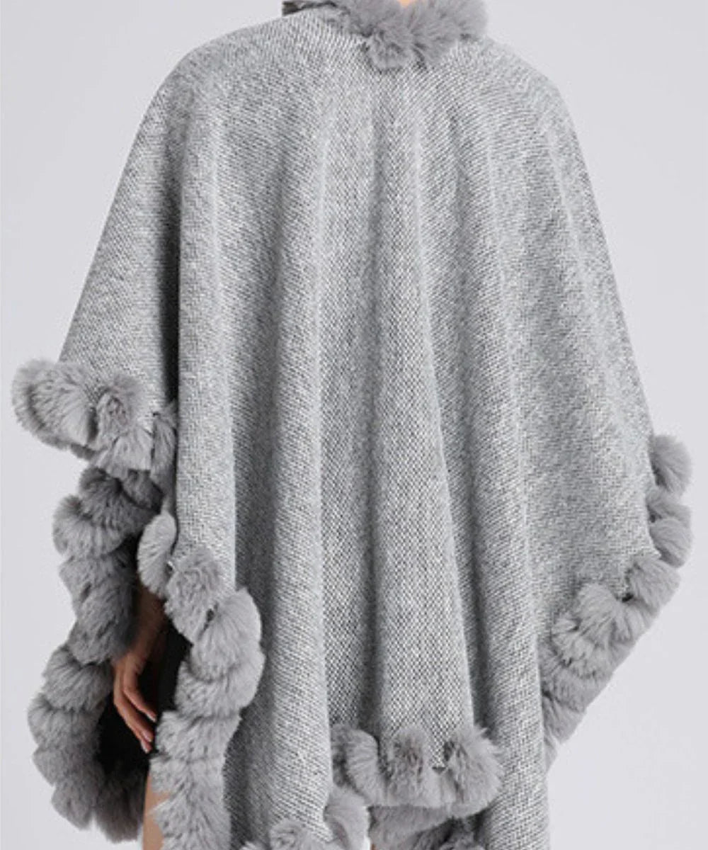 Poncho polaire gris pour femme, tissu doux, bordure en fausse fourrure, vue de dos