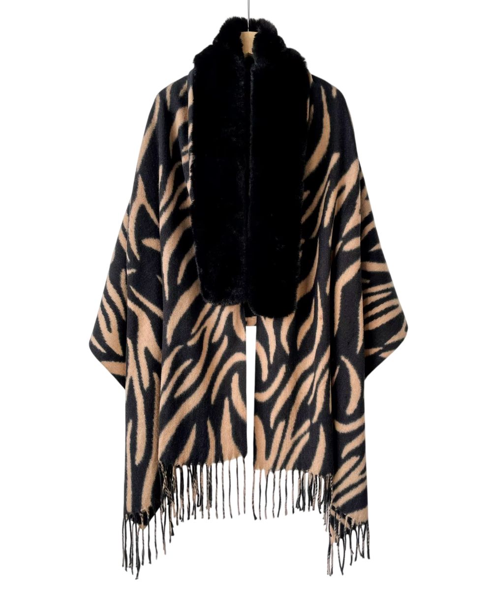 Poncho châle Planète Poncho imprimé zèbre avec col en fourrure noire et franges